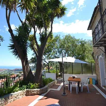 Family In French Riviera Holiday home