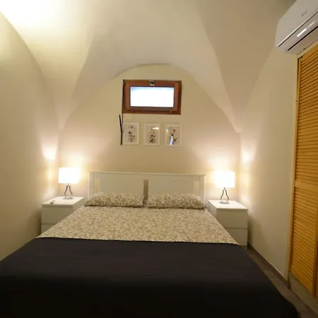 Family In French Riviera Holiday home