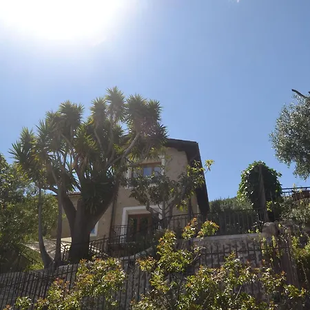 Family In French Riviera * Ventimiglia