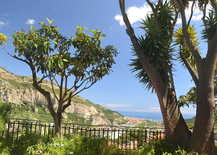 Feriehus Family In French Riviera