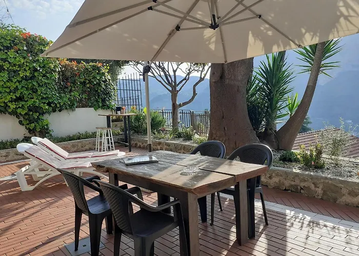 Family In French Riviera Feriehus Ventimiglia